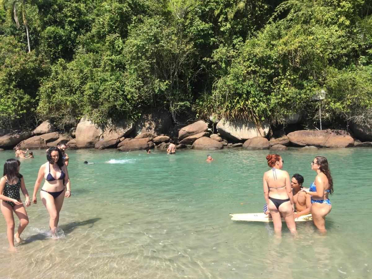 Homestay Suite, Praia Itamambuca - - Sp *